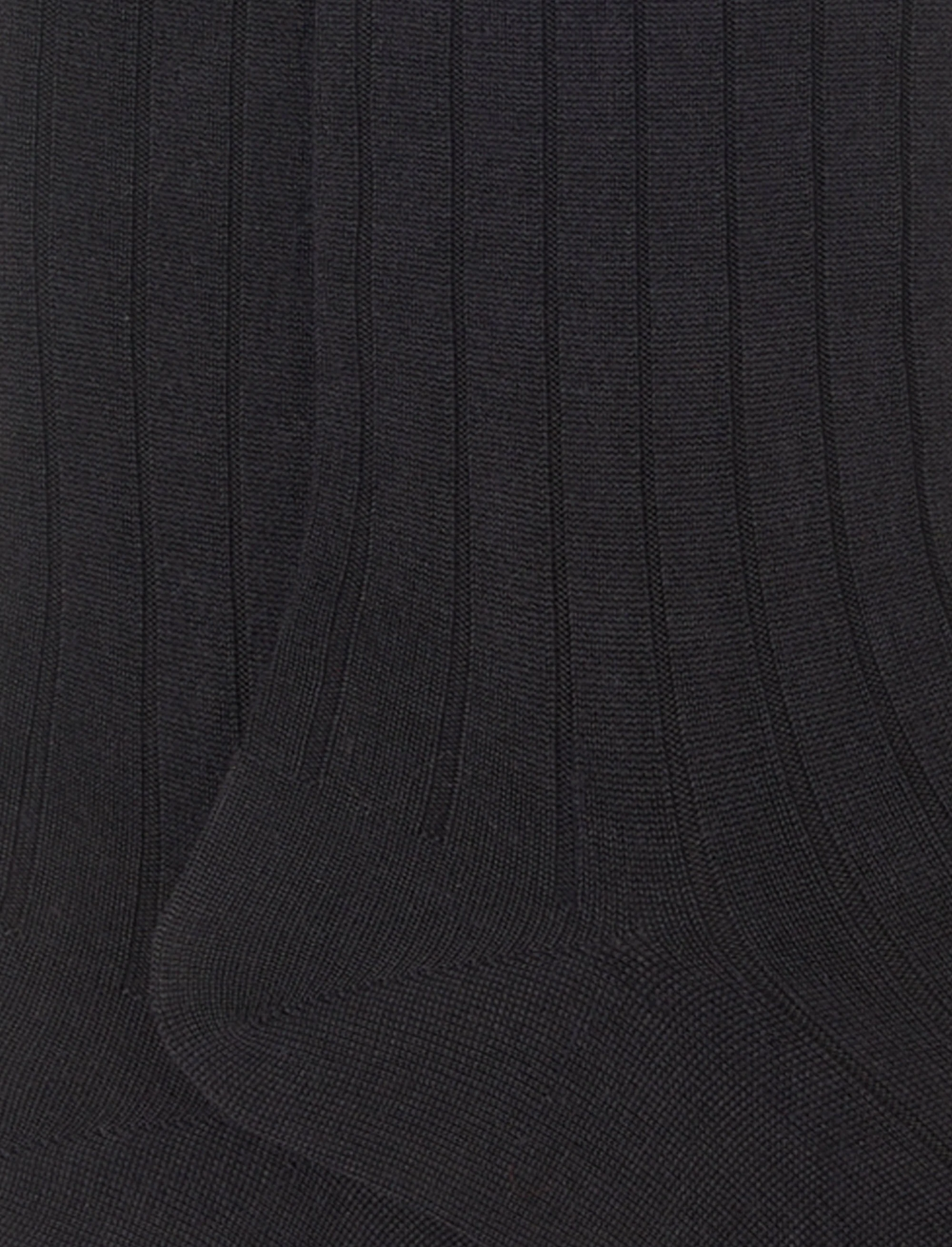 Calze lunghe uomo lana, seta e cashmere nero tinta unita a coste - Image 3